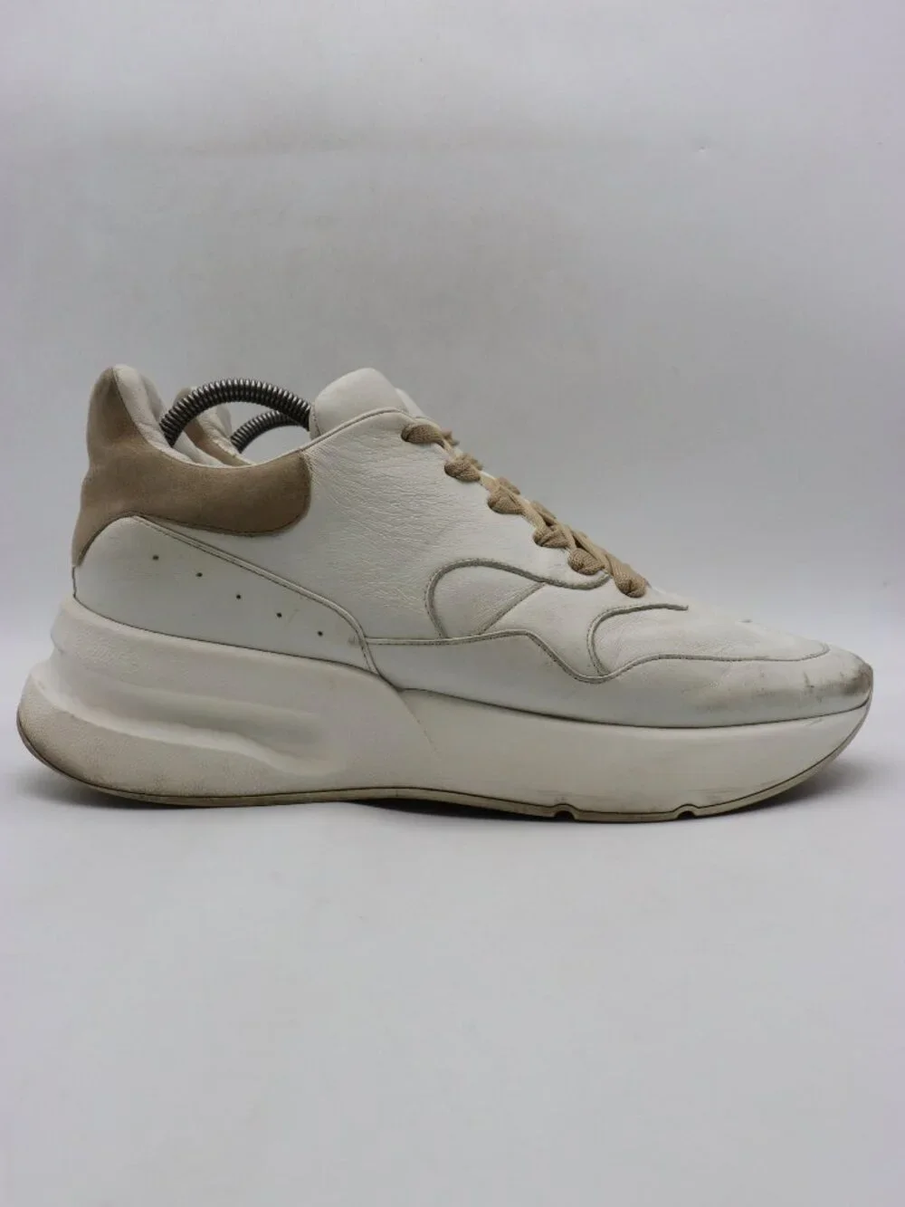 Alexander McQueen Oversized Runner Men's Size EU 44 White Leather Sneakers - Picture 1 of 15